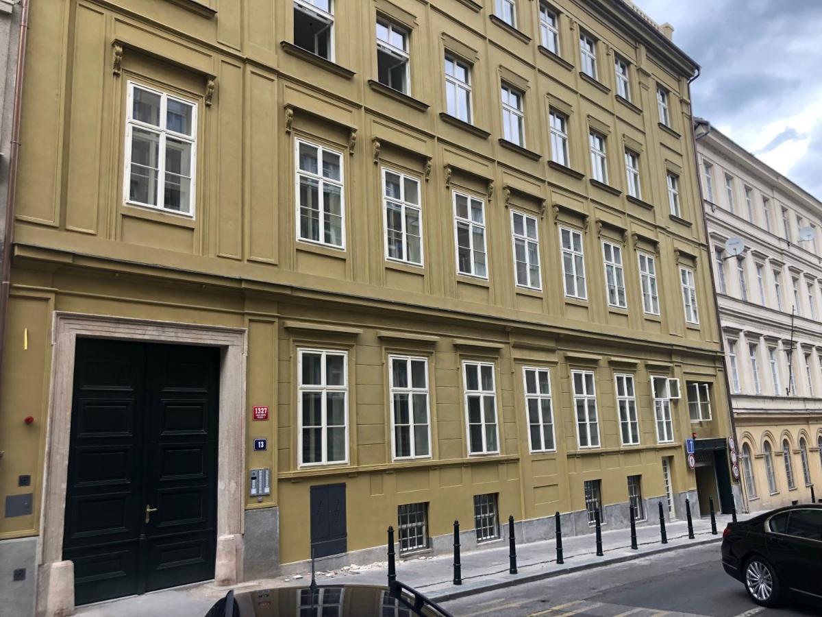 Terrace Apartment Prague Luaran gambar